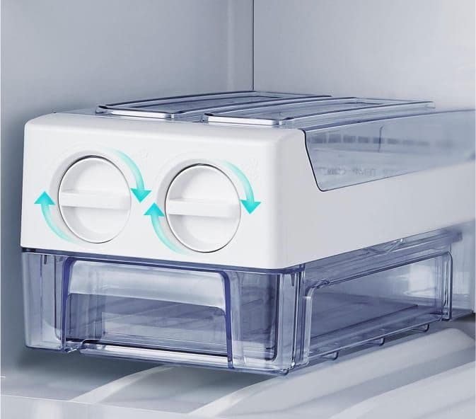 REMOVABLE TWIST ICE MAKER